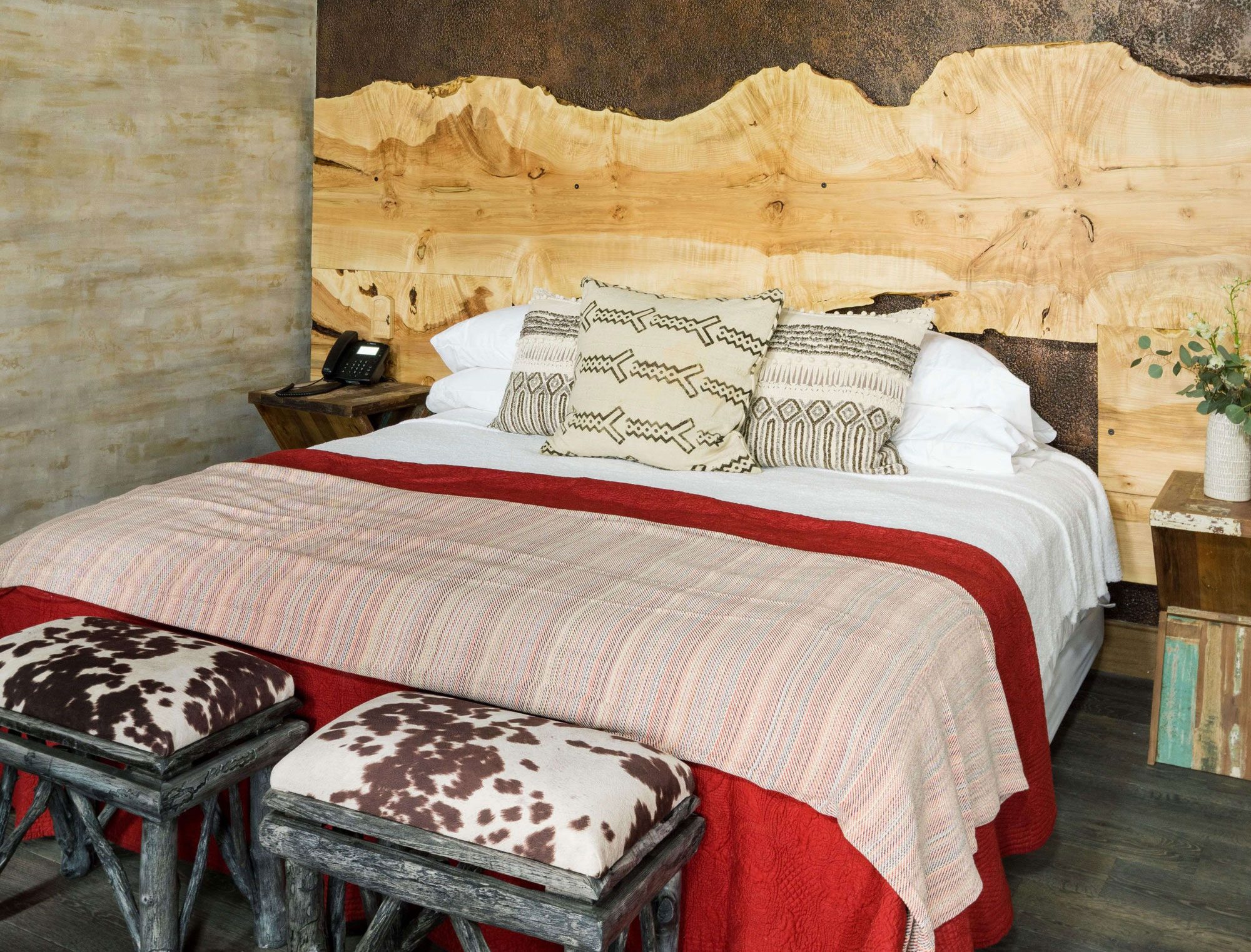 AncientLoreVillage_Orc Home Bed Orc Home King bed